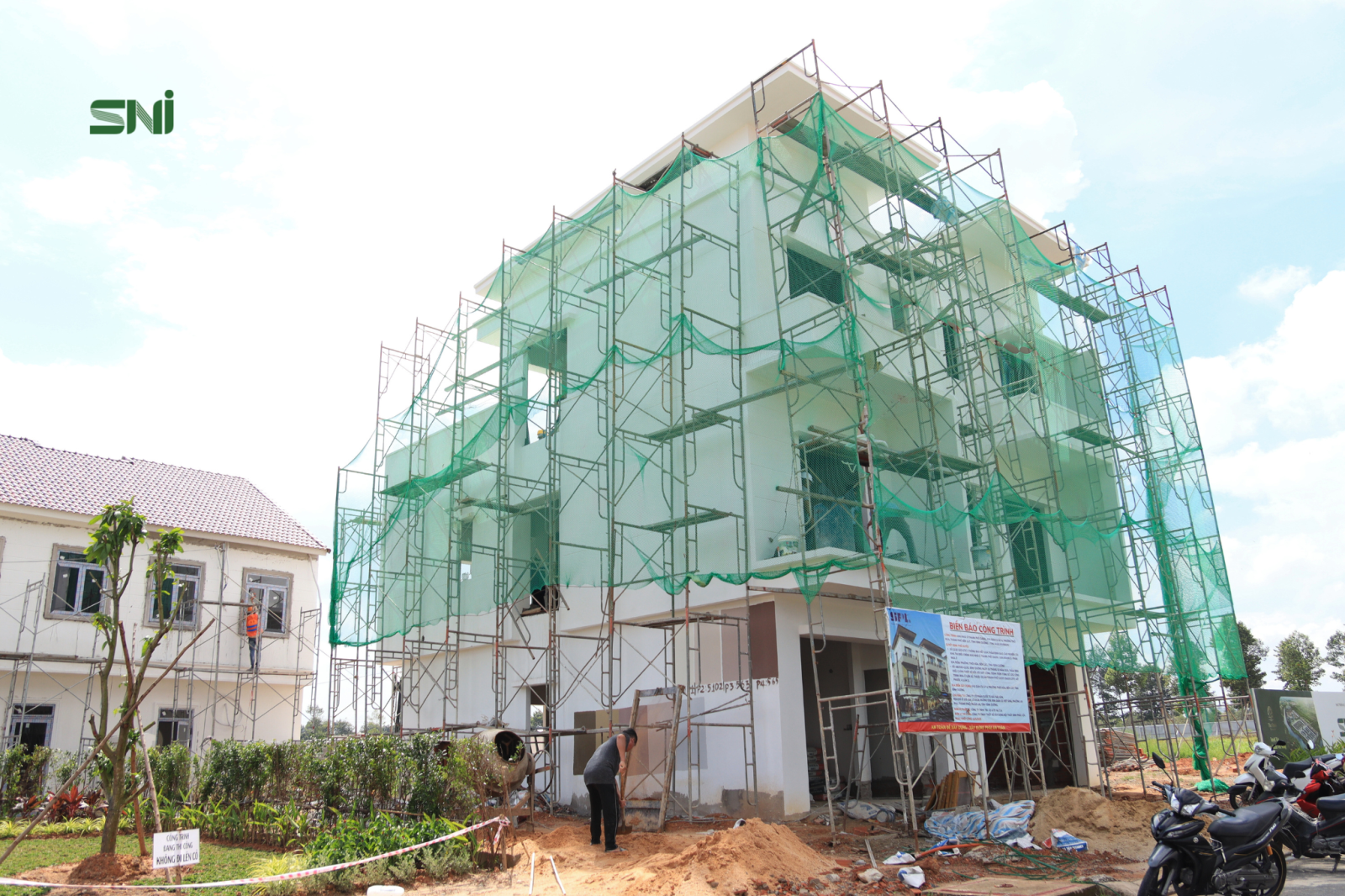 Căn hộ mẫu trong quá trình thi công